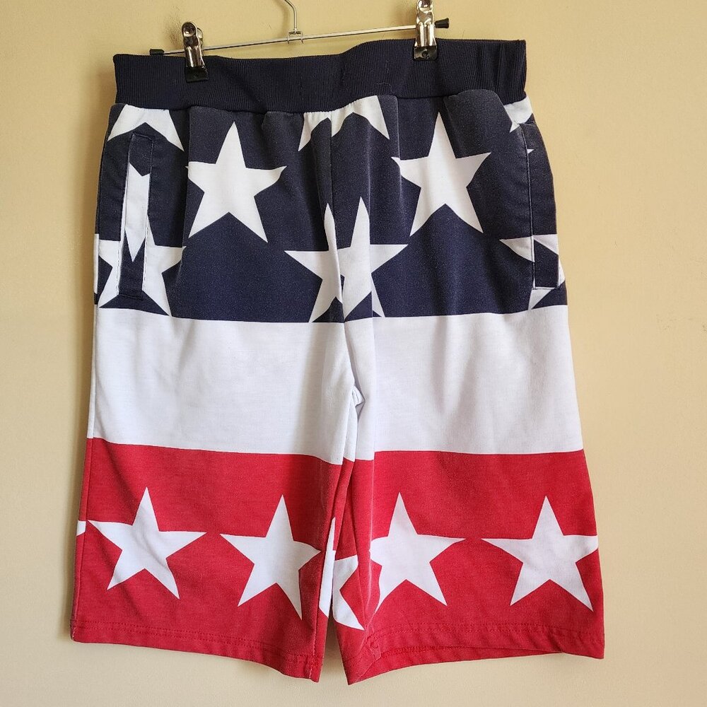 True Rock Men's USA American Flag Independence Day Elastic Waist Shorts Size L - Picture 2 of 6